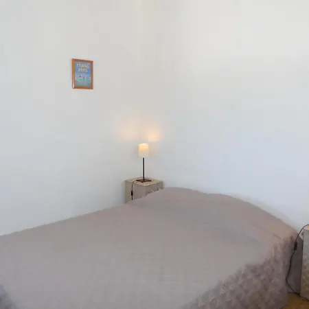 Apartment 3 Pieces Face A La Mer, Centre-ville, 54m² Pour 5 Pers., Proche Plage, Court Sejour Dispo - Fr-1-487-298 *